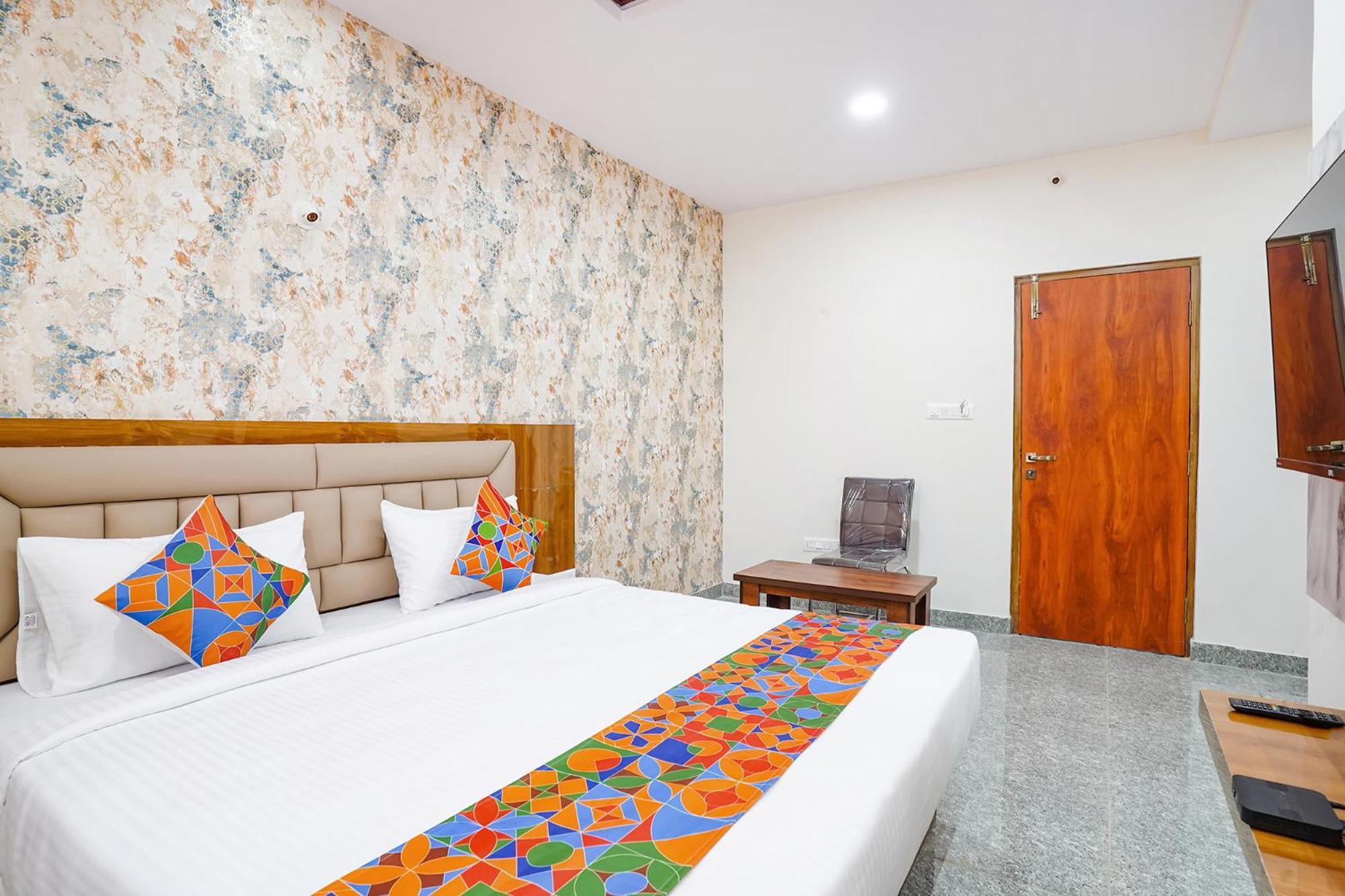 Fabhotel Platinum Palace - Nr Magadi Main Road Bangalore Dış mekan fotoğraf