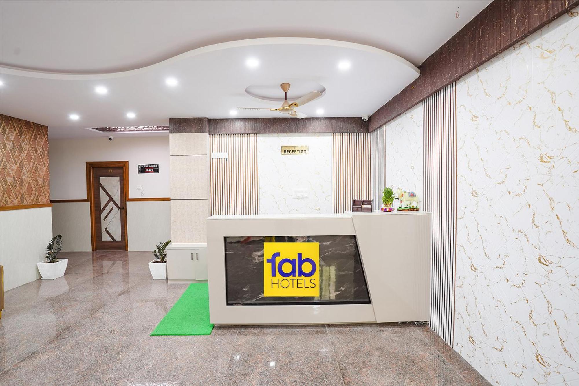 Fabhotel Platinum Palace - Nr Magadi Main Road Bangalore Dış mekan fotoğraf