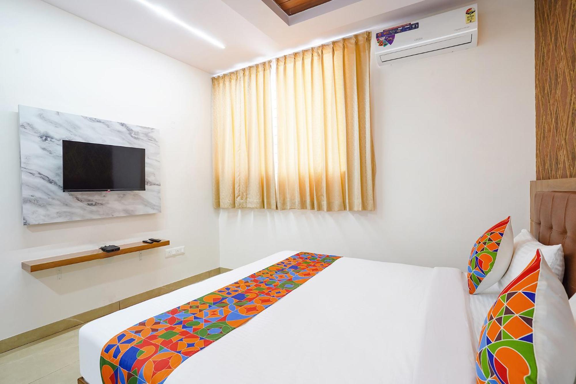 Fabhotel Platinum Palace - Nr Magadi Main Road Bangalore Dış mekan fotoğraf